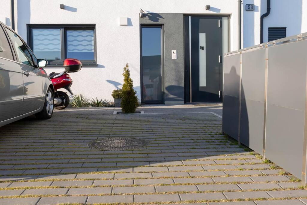 Ferienwohnung-Weinstadt Eksteriør billede